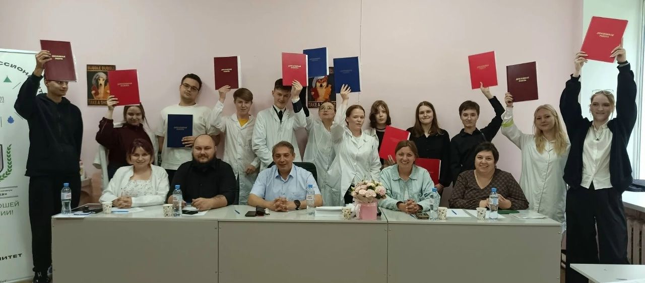Миссия выполнена! Поздравляем наших новоиспеченных специалистов!